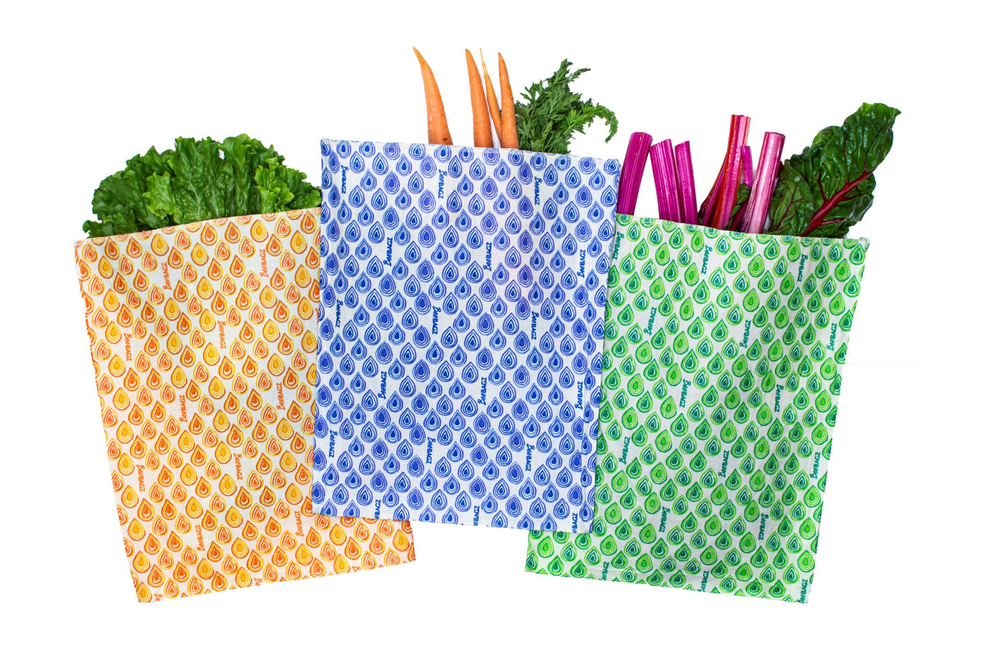 Beeswax wrap and reusable food storage bags by BeeBAGZ are a plastic free alternative to plastic wraps & ziplocked bags for your food storage needs. These beeswax wraps and beeswax wrap bags are a great eco friendly gift and can be used as food wraps, produce bags, snack bags, lunch bags or sandwich bags. Shop today!